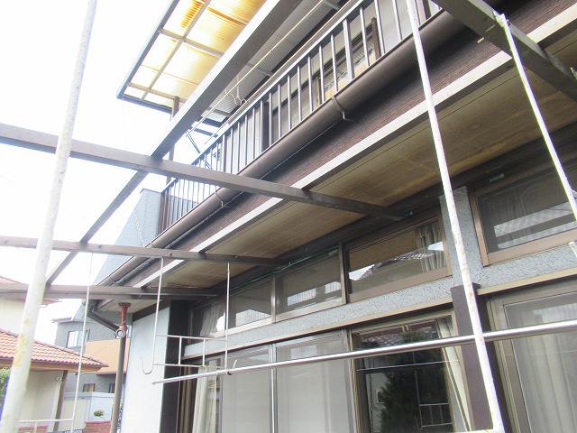 甲斐市テラス波板撤去