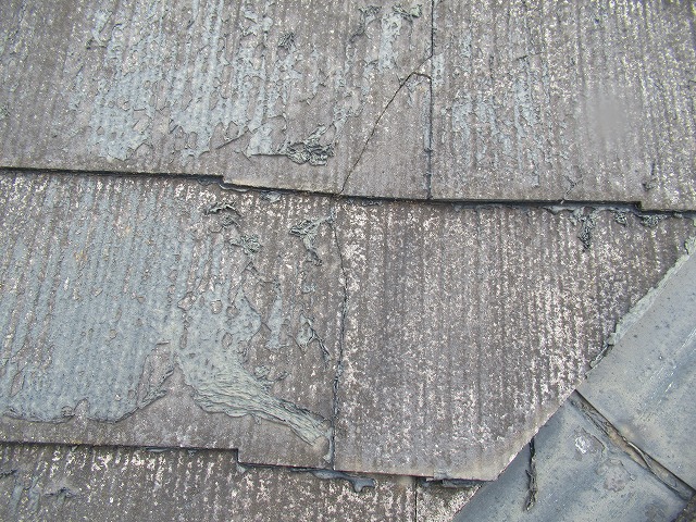 屋根材のひび