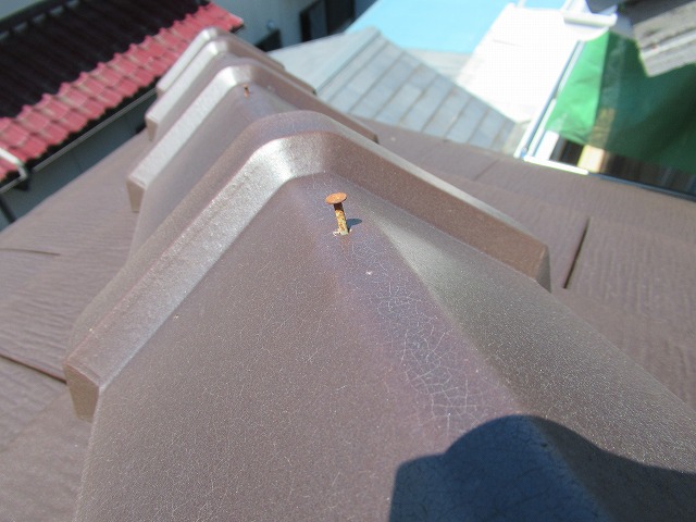 笛吹市クギ浮き