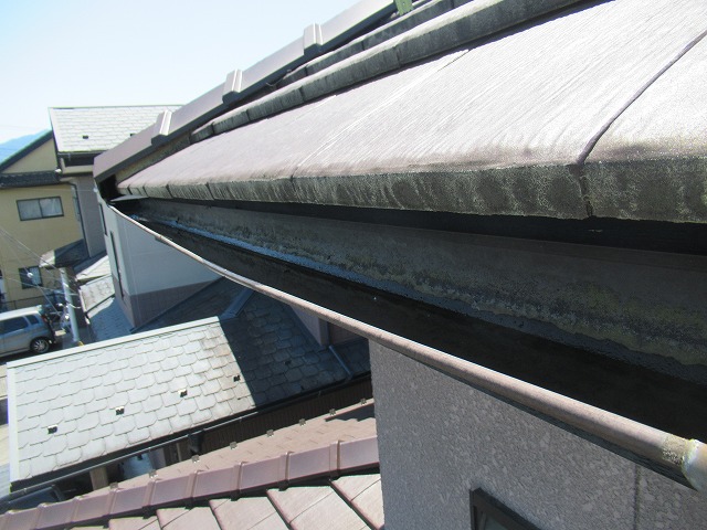 笛吹市雨樋歪み