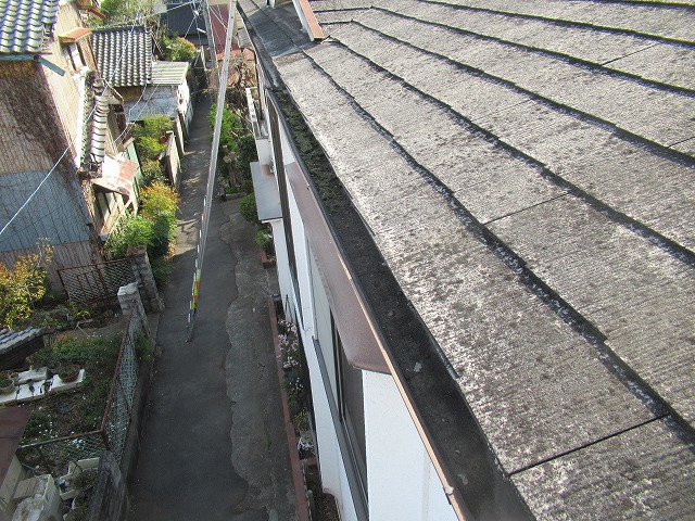 甲府市　雨樋破損個所