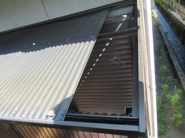 身延町　波板破損