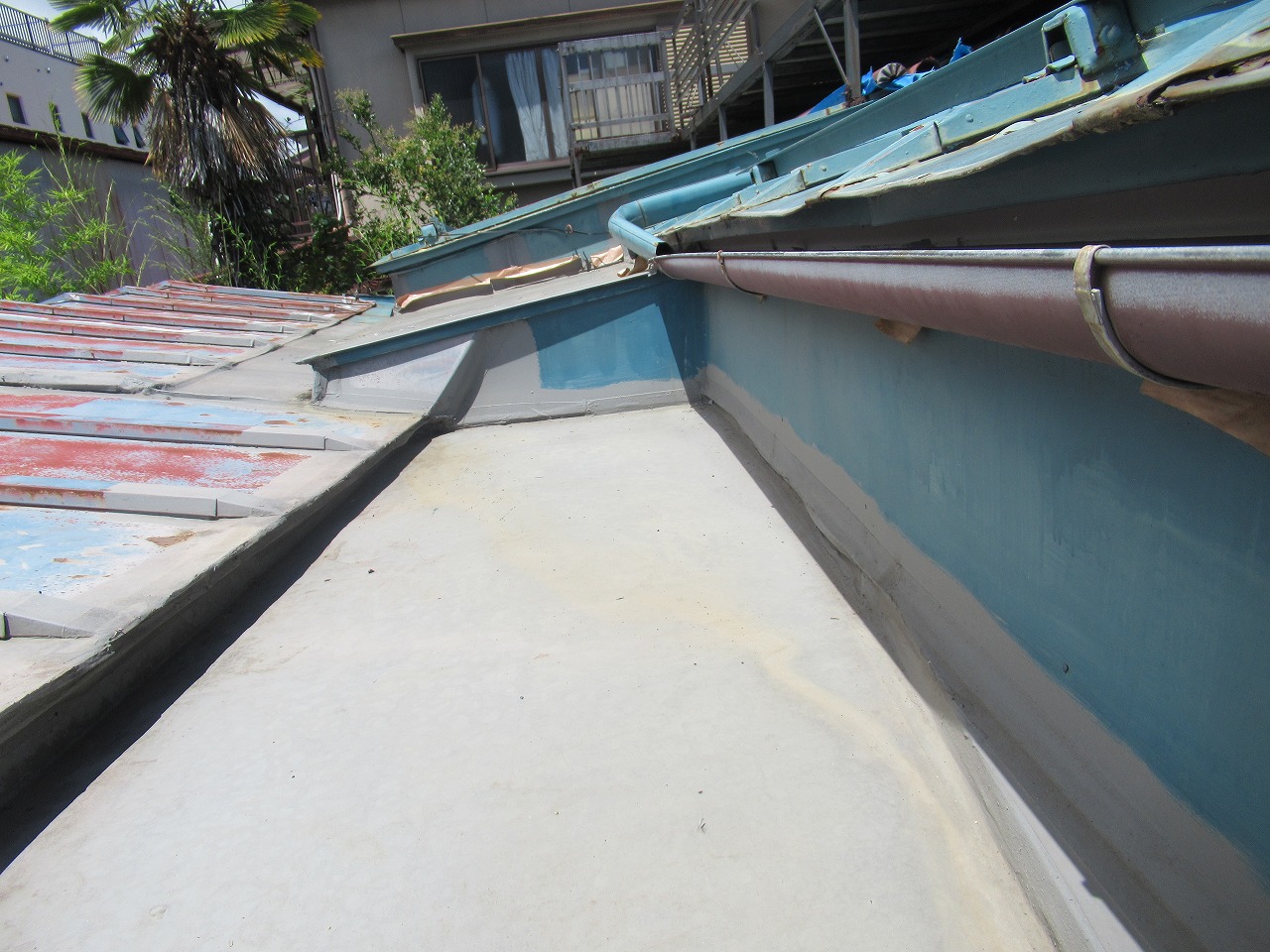 甲府市屋根工事の様子