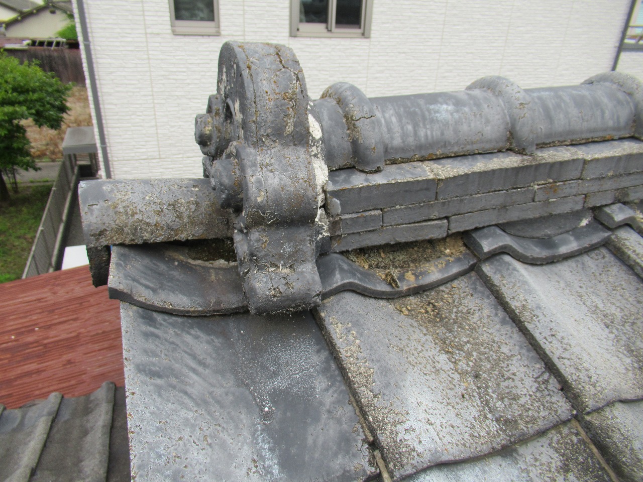 甲府市棟瓦破損