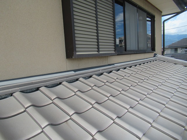 昭和町　壁際漆喰