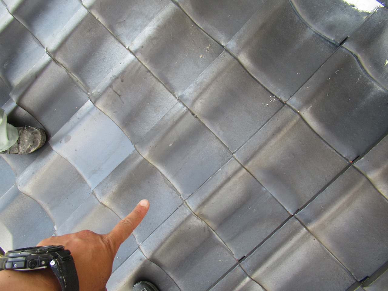 昭和町和瓦雨漏れ写真