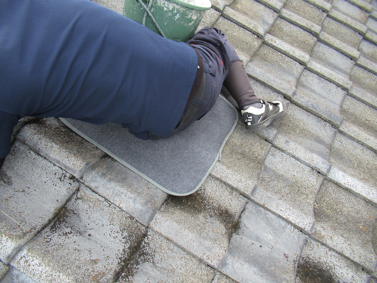 甲府市漆喰作業写真