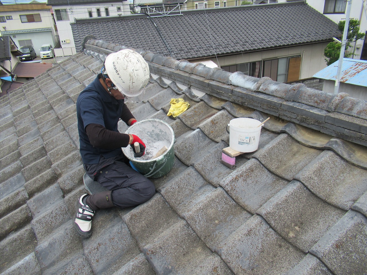 甲府市漆喰作業写真道具