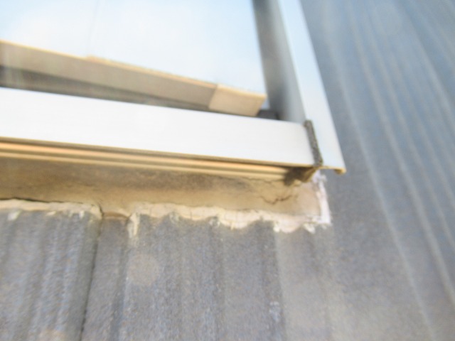 甲府市窓廻り目地