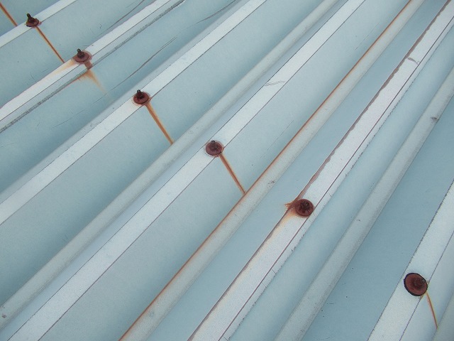 富士川町　折半屋根さび