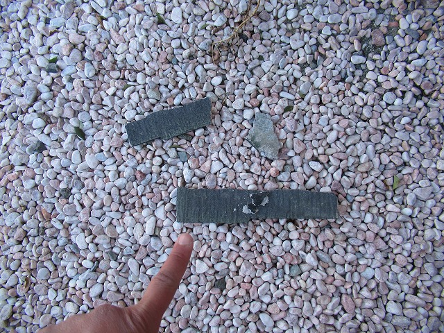 甲府市　屋根欠落写真