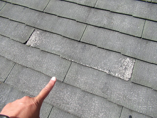 山中湖村　スレート材劣化