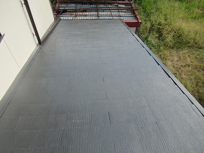 甲府市　屋根塗装　工事後　完成写真