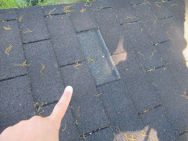 北杜市屋根破損