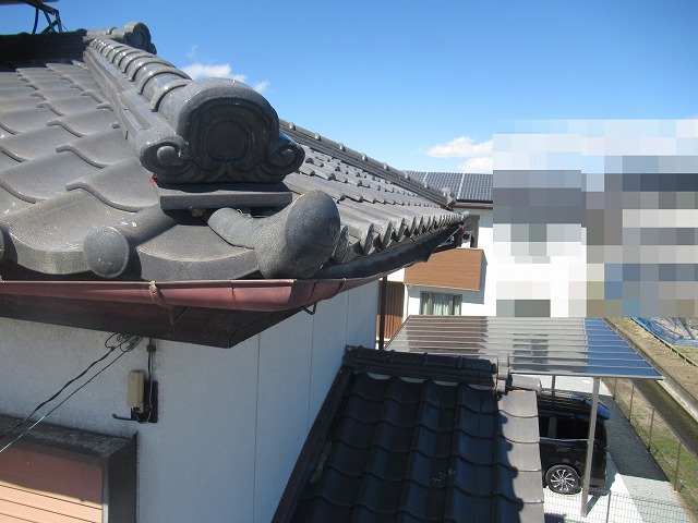 南アルプス市　雨樋交換工事　火災保険　現場調査　軒天破損　漆喰剥がれ