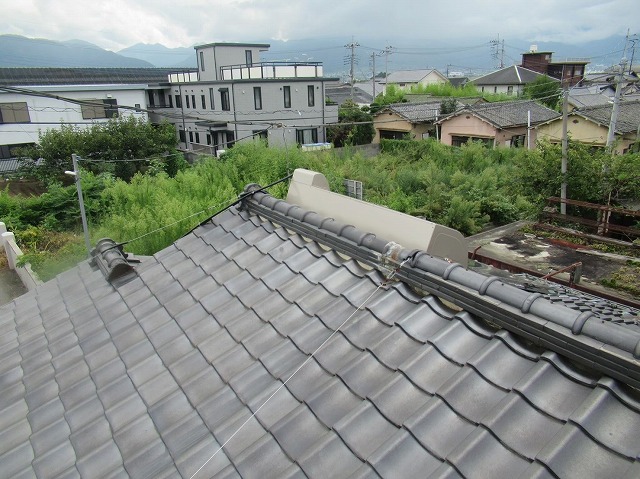山梨市雨漏れ瓦屋根①