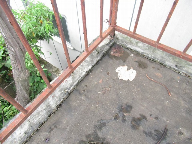 市川三郷町バルコニー鉄部手すり