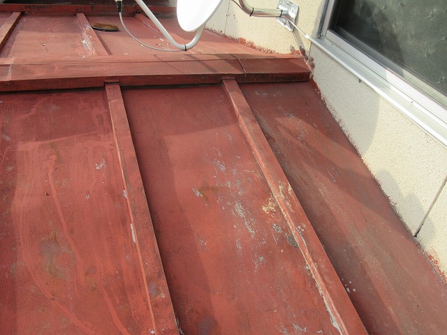 韮崎市　瓦棒屋根