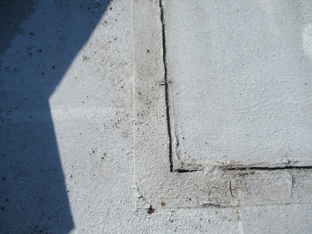 大月市　防水　破損