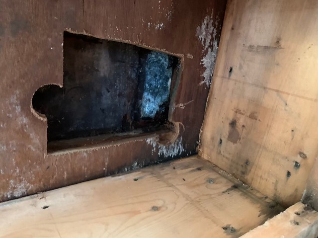 甲州市　バルコニー漏水