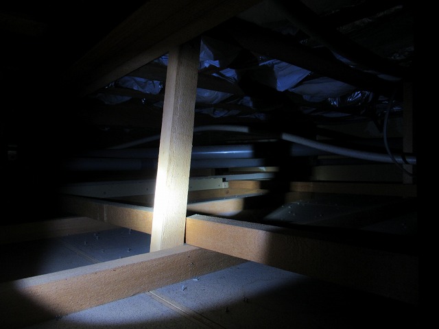 甲府市　モニエル瓦工事