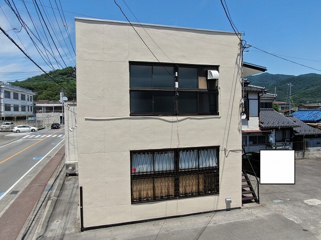 甲府市　カバー工法施工後