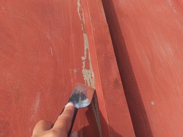 富士吉田市　ケレン作業の様子