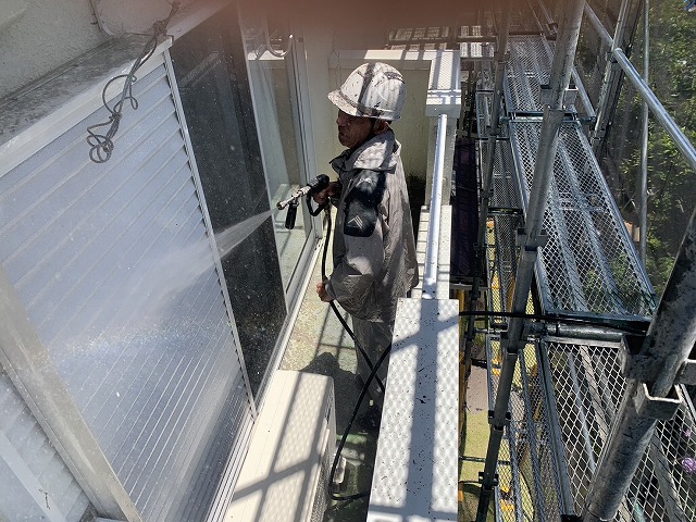 中央市　外壁高圧洗浄