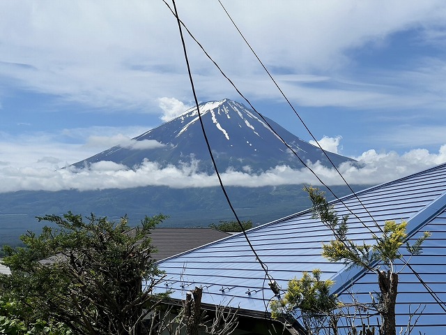 富士河口湖町　富士山と屋根塗装