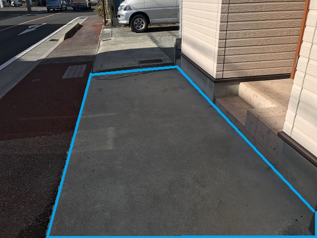 玄関タイル改修　前面道路