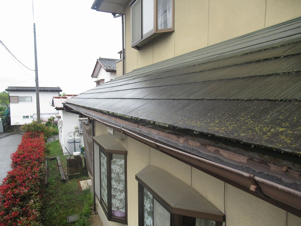 雨樋の歪み　山梨県