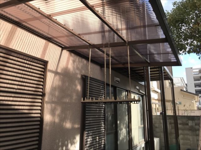 テラス波板ポリカ製