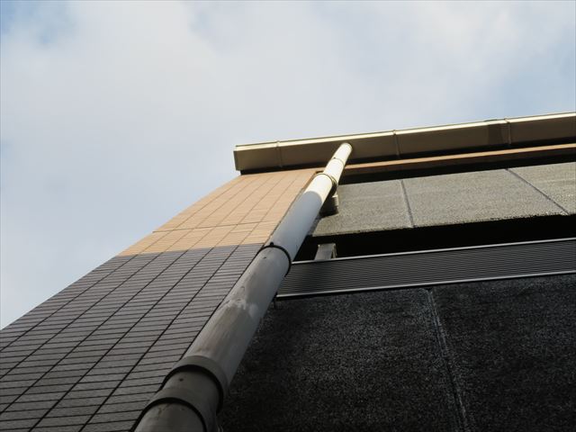 ３方向と本体が固定されている中間地点のチーズの交換は難しい