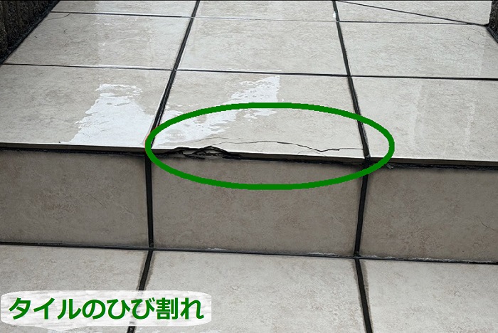 外構タイルのひび割れ