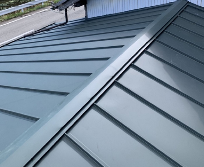 三田市でのトタン屋根リフォーム完了