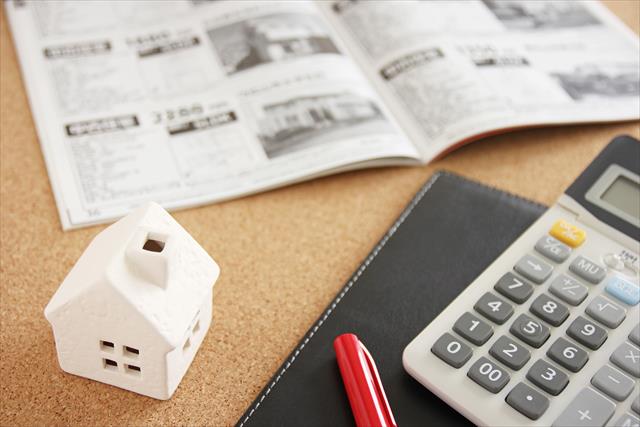 敷金や礼金が不要な居住用物件とは違い、営業行為を目的とする事業用賃貸物件を賃借する場合は、敷金や礼金のほかに保証金も初期費用として必要