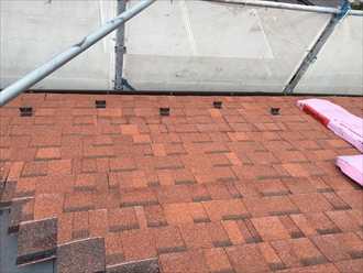 千鳥配置の雪止めテラコッタブレンド