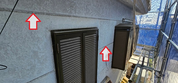 宝塚市で外壁ＡＬＣ目地の補修を行う前の様子