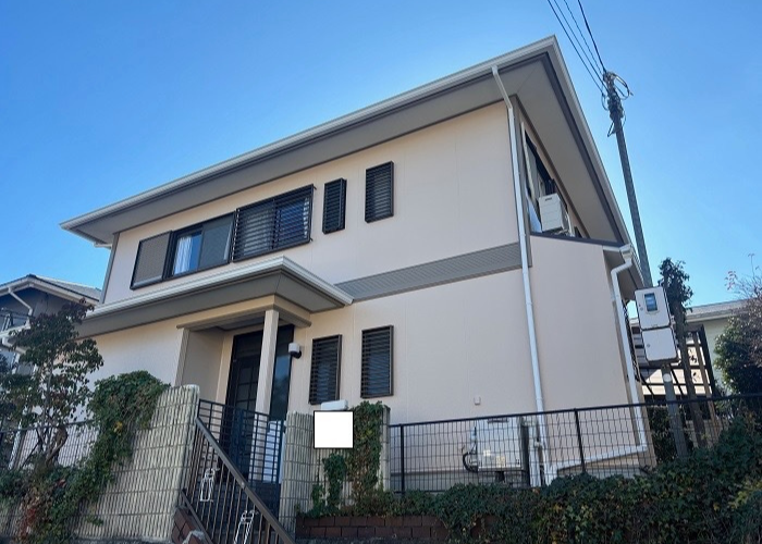 神戸市北区で日本ペイントのパーフェクトトップを用いて外装リフォームを行った後の様子