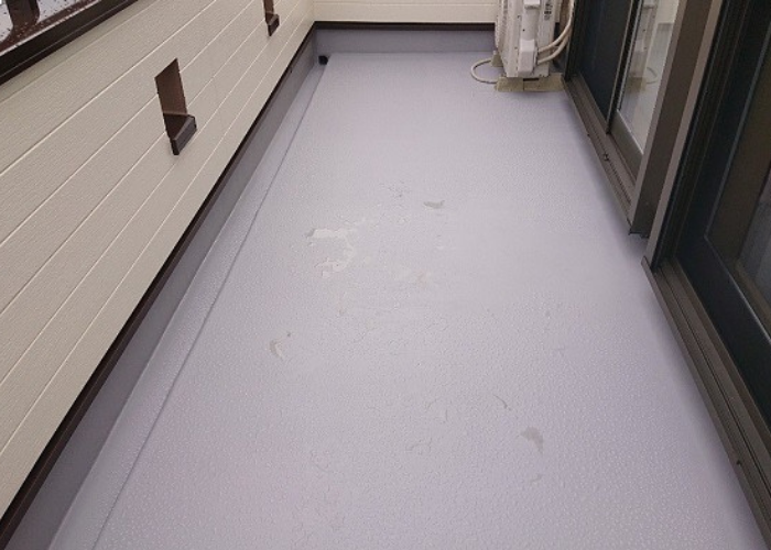 東灘区　雨漏りしているバルコニーの防水工事を行った後の様子