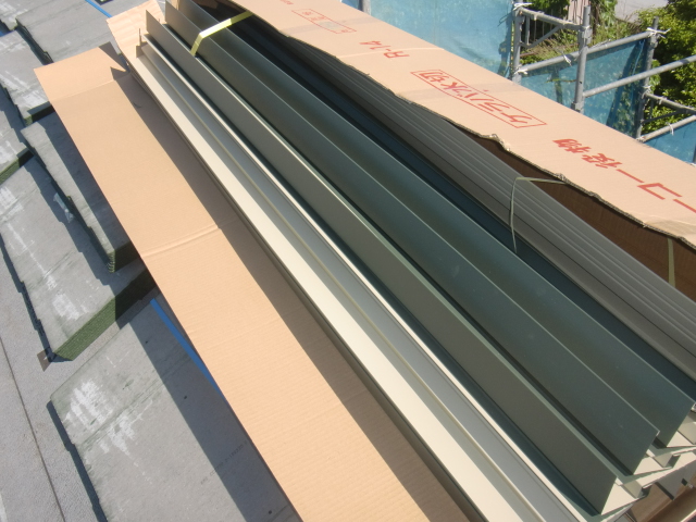 岸和田市春木本町のケラバ水切り