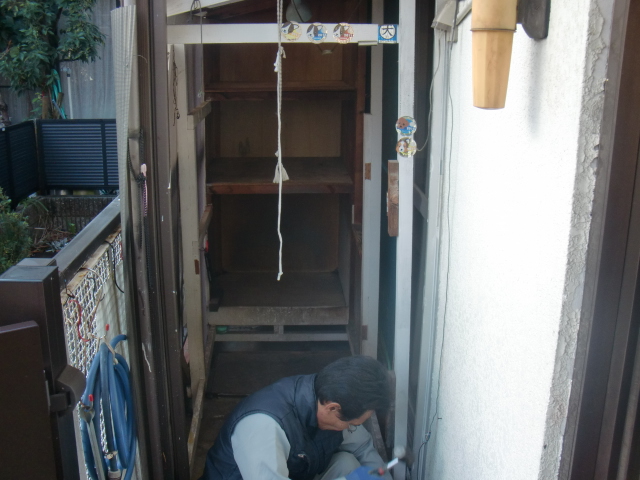 岸和田市土生町の屋根や床もすべて撤去