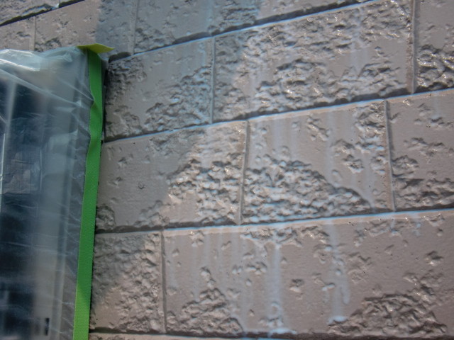 岸和田市八田町の外壁塗装下地塗り