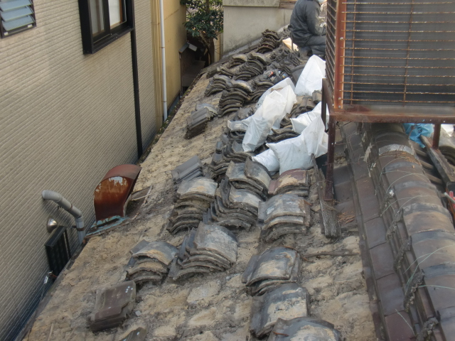 泉北郡忠岡町の既存屋根瓦撤去