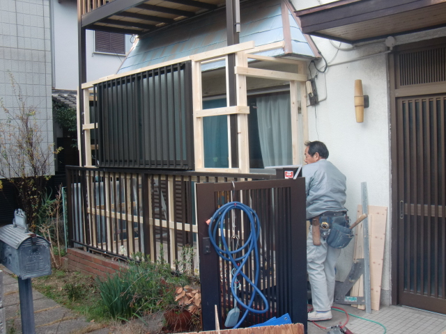 岸和田市土生町の物干し場増設工事