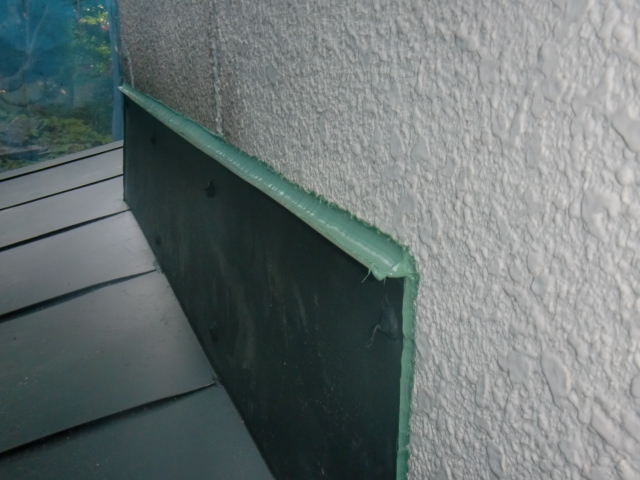 岸和田市春木本町の雨仕舞の様子