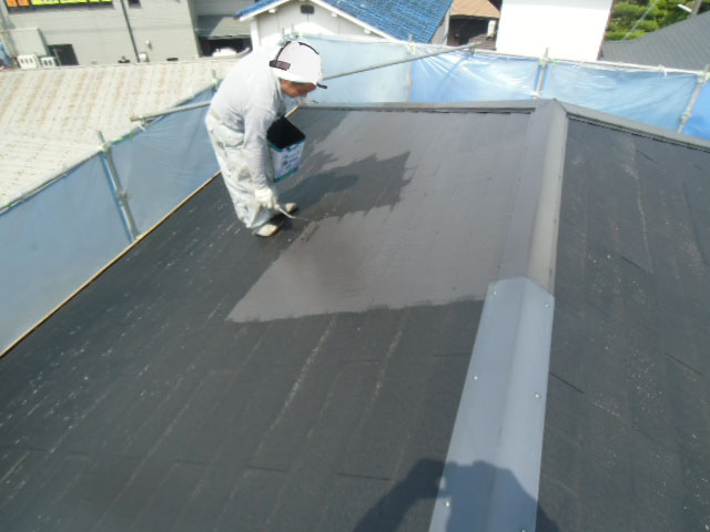 岸和田市加守町の蘇ったスレート板葺きの屋根塗装