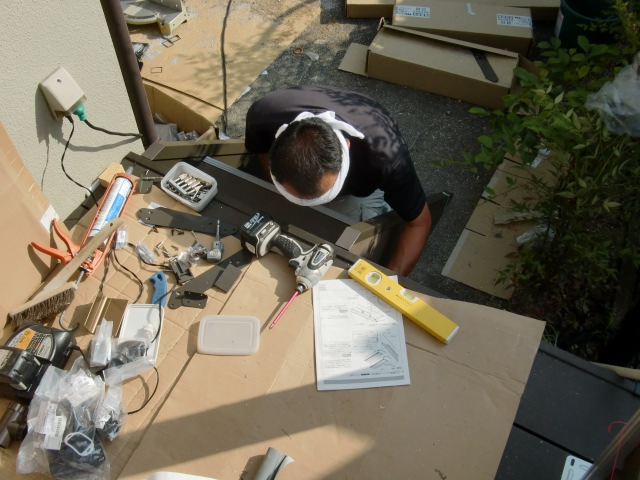 岸和田市西之内町のウッドデッキの階段