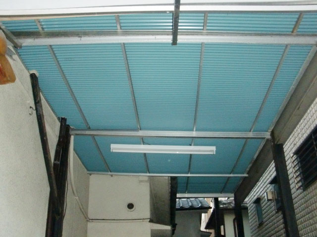 堺市中区のガレージの屋根貼り替え後