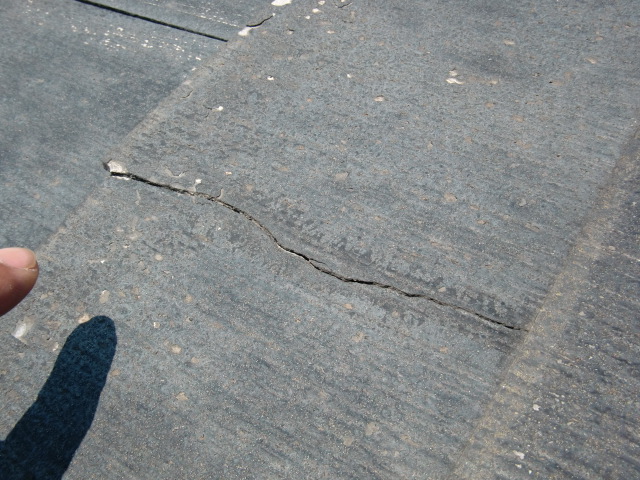 岸和田市加守町の蘇ったスレート板葺きの屋根塗装